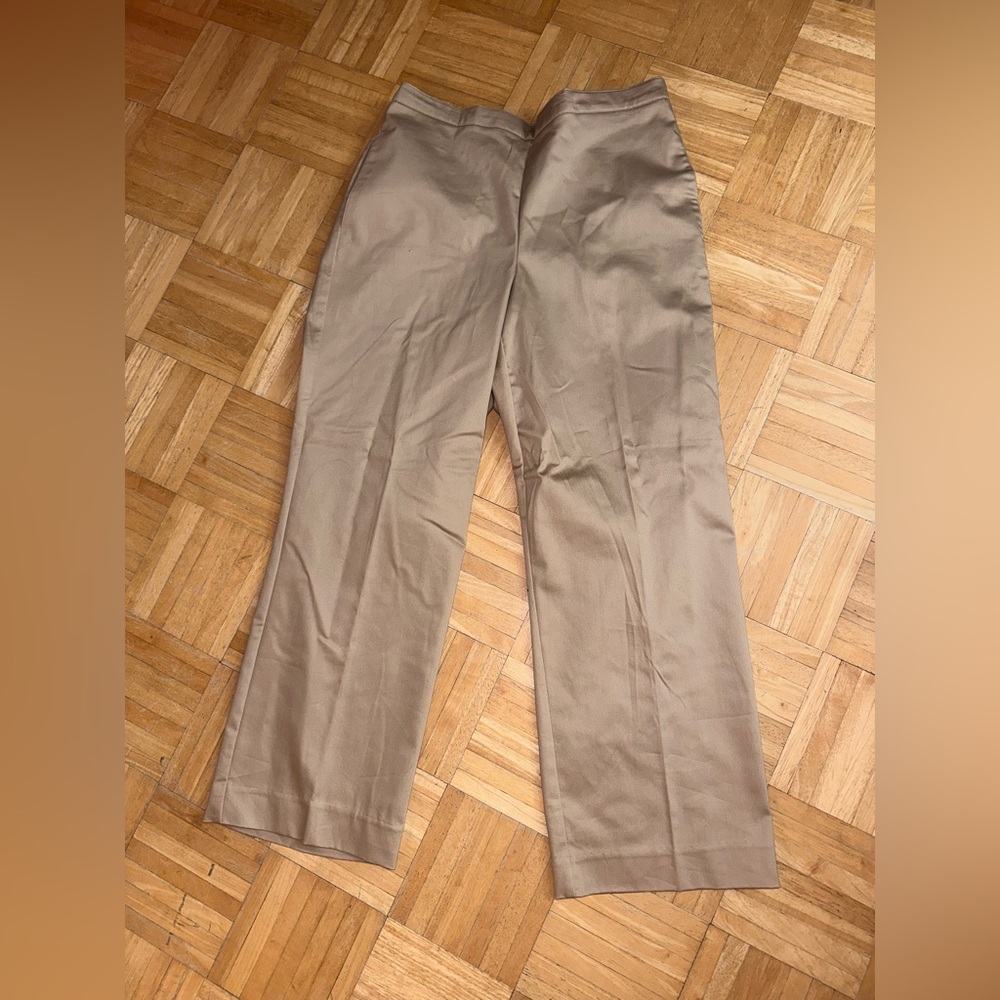 Cream high waisted wide leg trousers. Great material